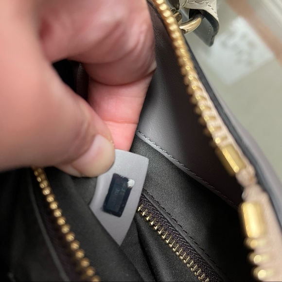 Chloe Bailey Tote Bag - Picture 12 of 17